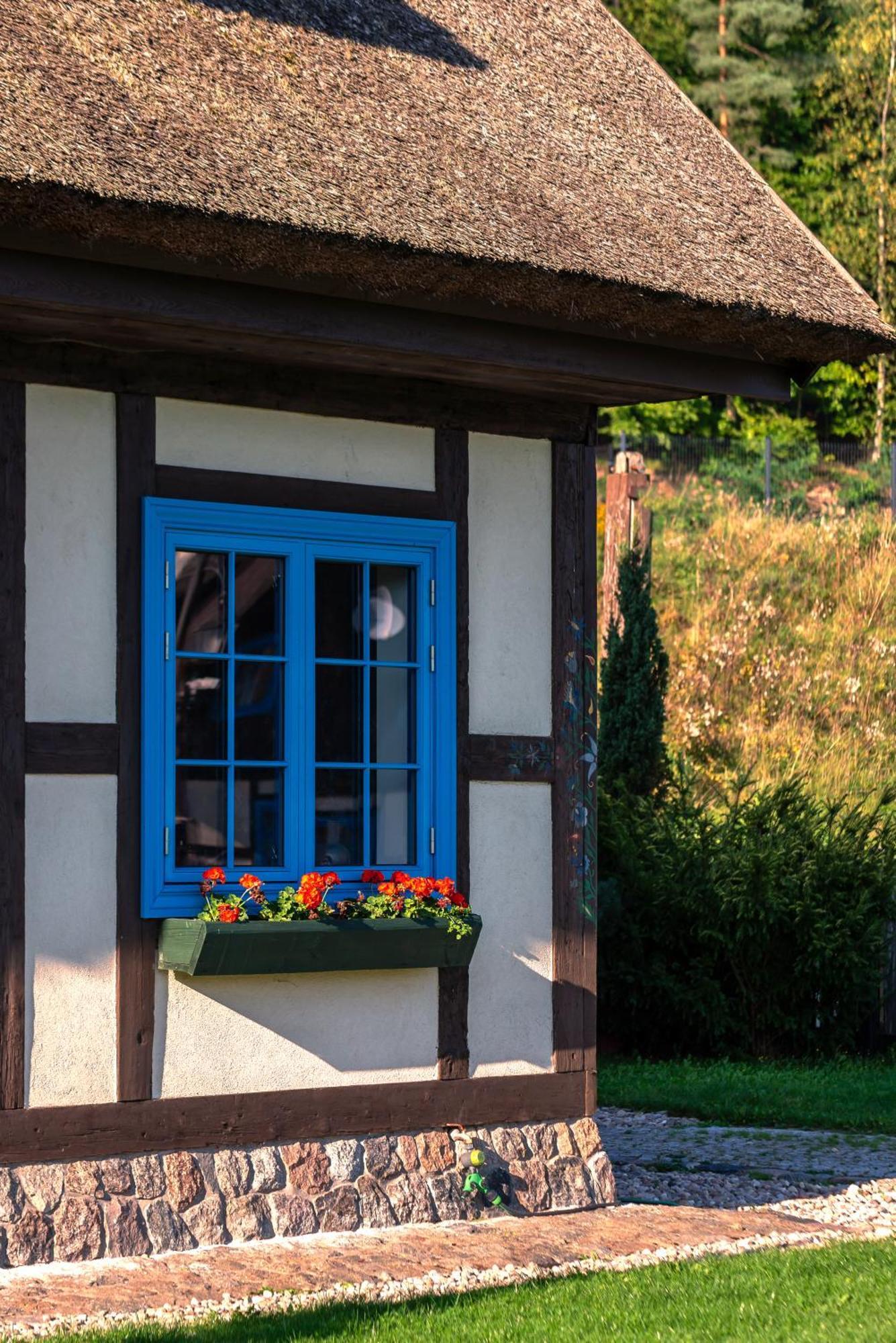 Kaszuby, Dom Kaszubski Nad Jeziorem Danielowa Dolina Szymbark  Exterior foto