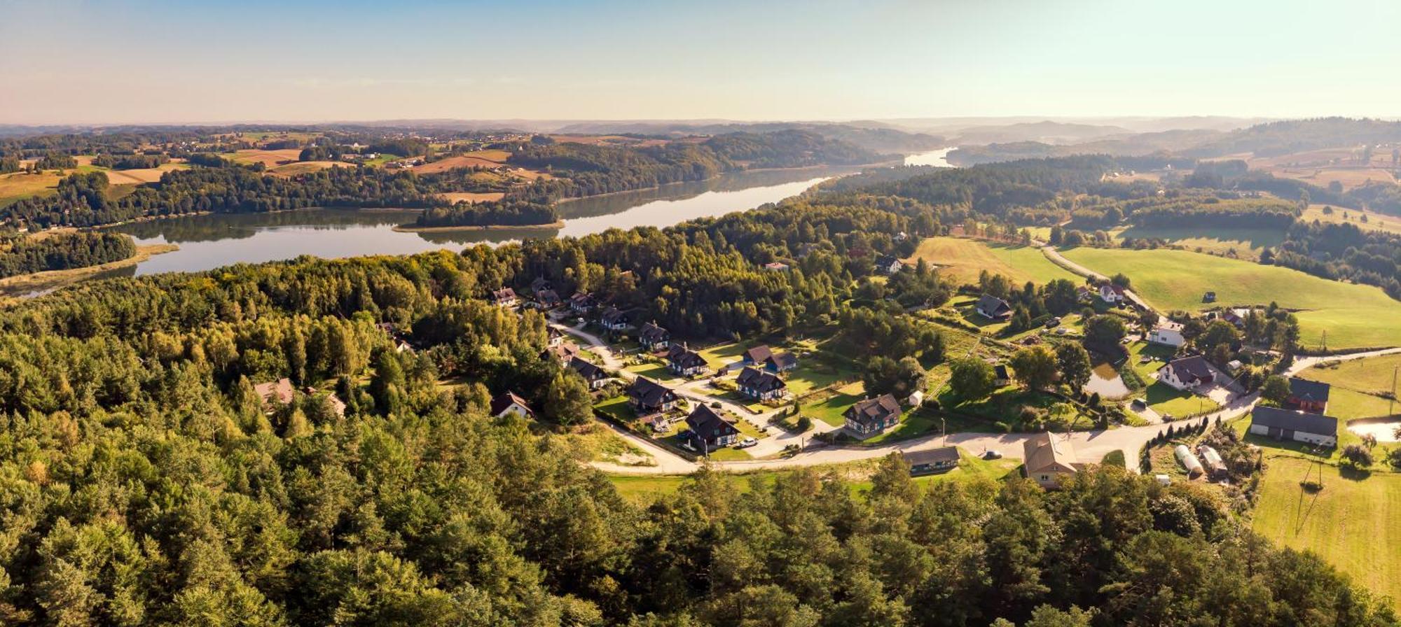 Kaszuby, Dom Kaszubski Nad Jeziorem Danielowa Dolina Szymbark  Exterior foto